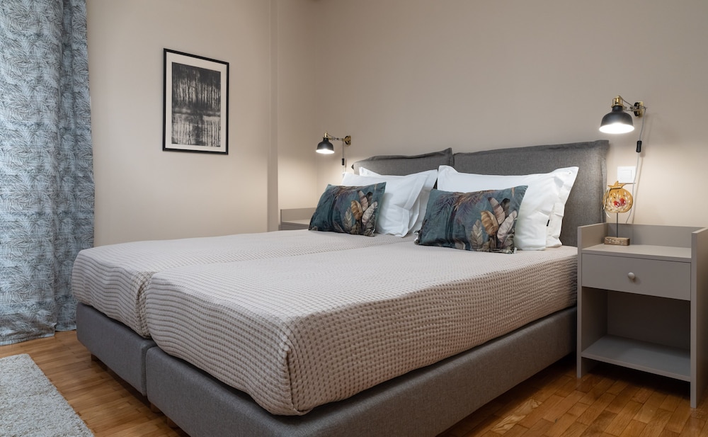 Apartment (XI) photo 2