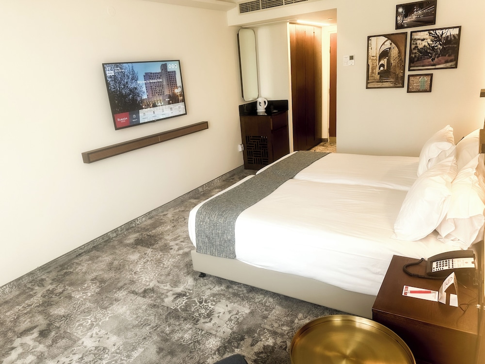 Superior Twin Room photo 3