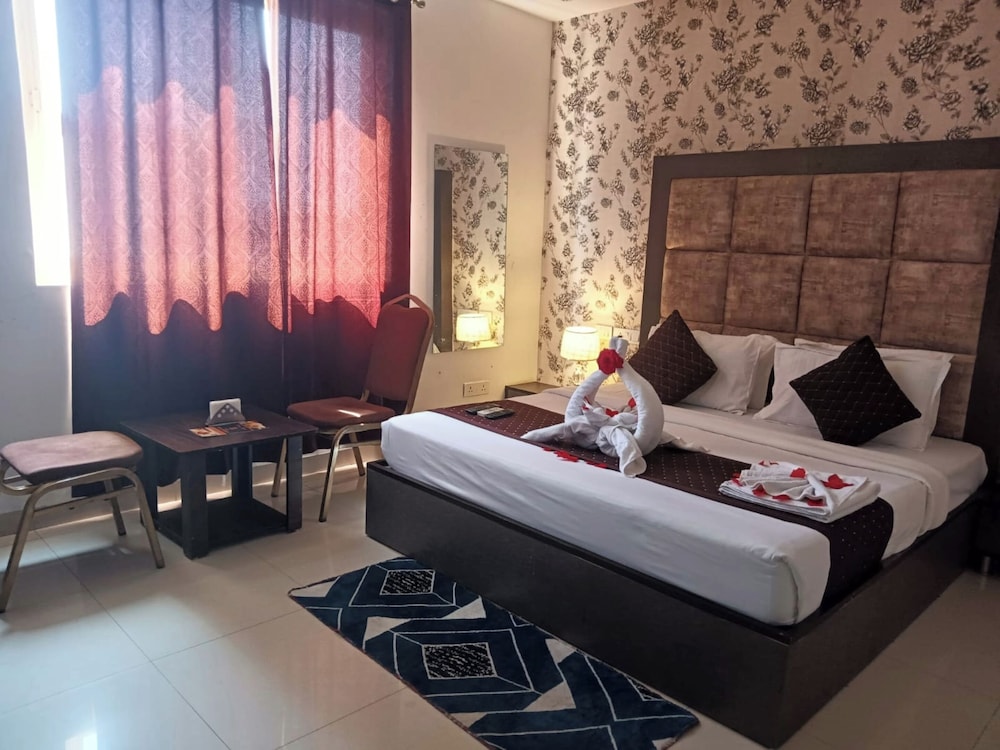 Superior Room, City View photo 3