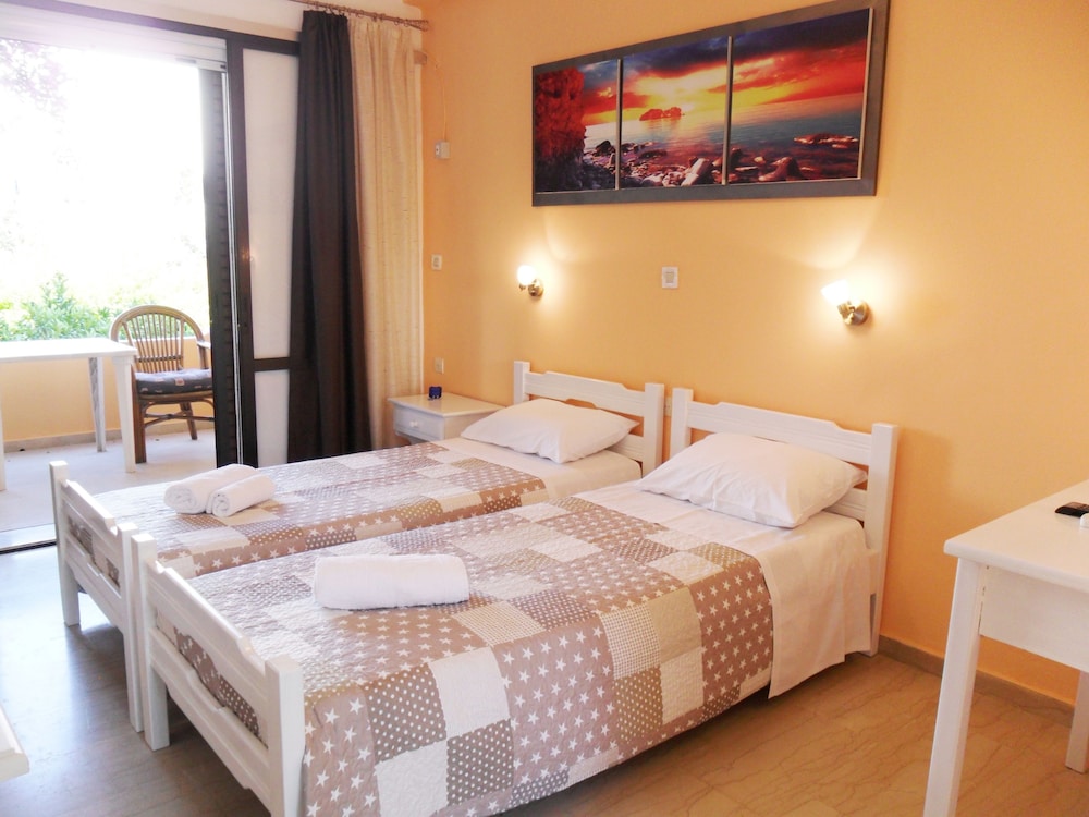 Studio, Garden View (Extra Bed)