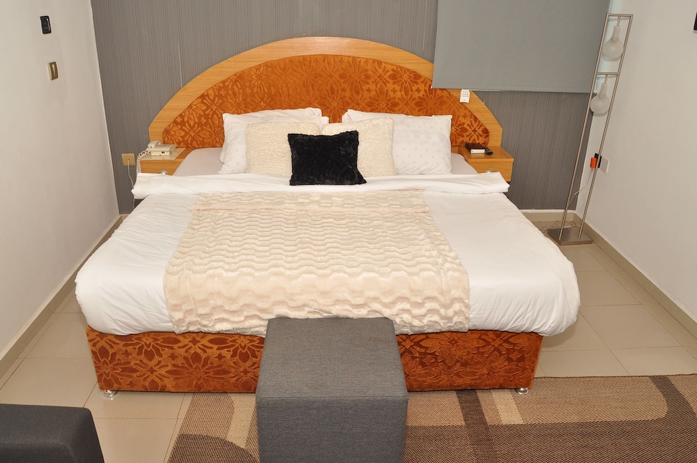 Luxury Room, 1 King Bed