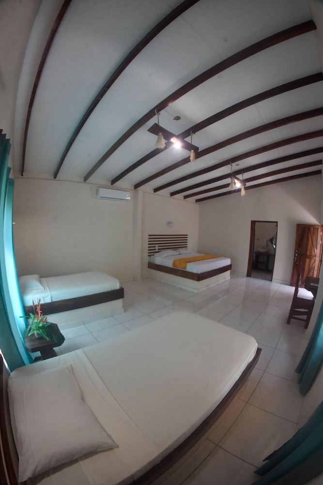 Standard Chalet photo 3