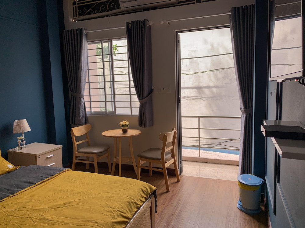 Romantic Single Room, 1 Double Bed, Shared Bathroom, River View photo 1