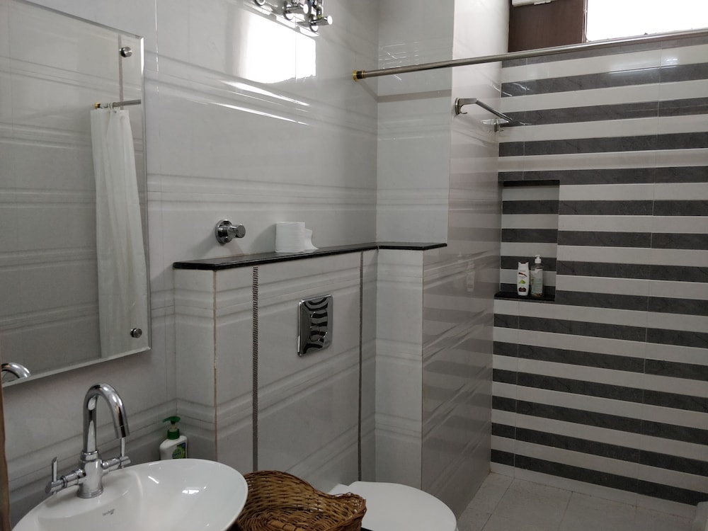 Super Deluxe Room - Photo 51