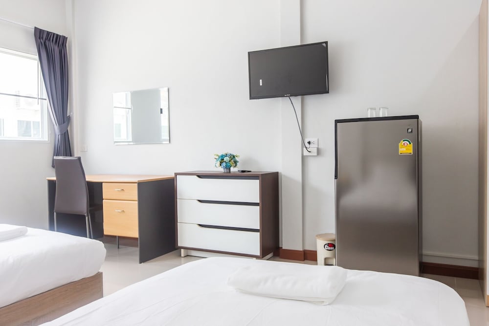 Basic Double or Twin Room photo 1