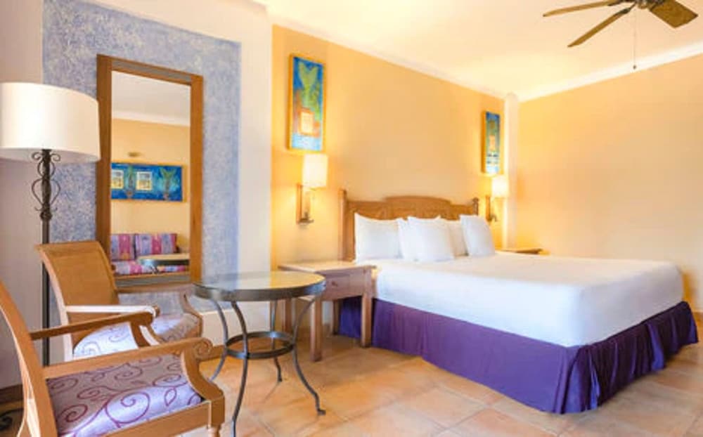 Premium Room (tropical View)