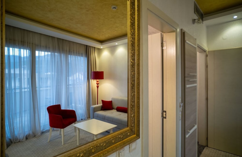 Luxury Suite, Balcony, Sea View photo 2