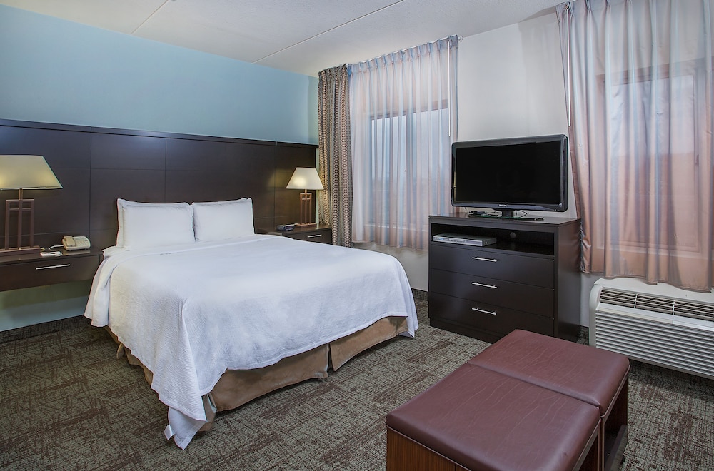 Studio Suite, 1 Queen Bed with Sofa bed, Kitchen photo 1