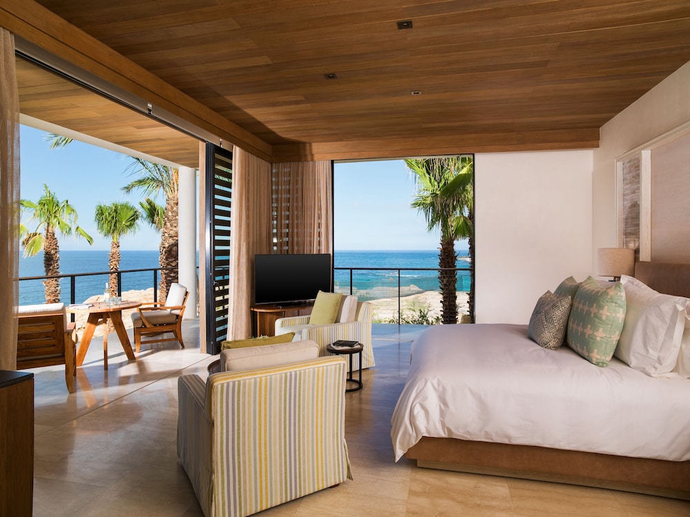 Room, 1 King Bed, Oceanfront