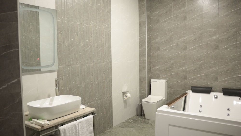 Luxury Room, City View photo 2
