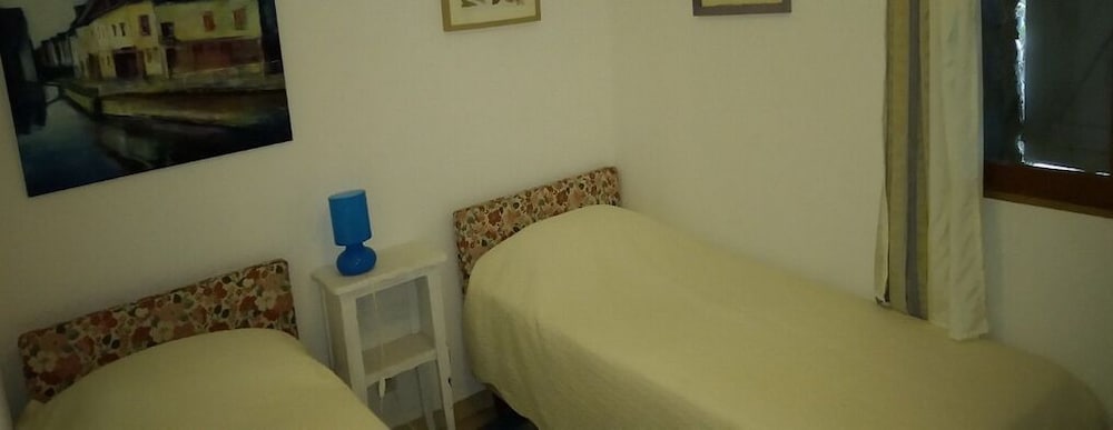 Comfort Room, Multiple Beds photo 2