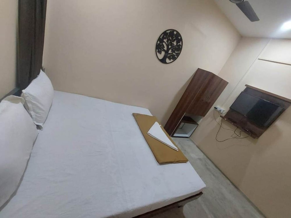 Basic Double Room photo 1