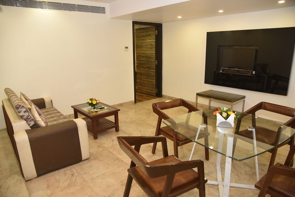 Executive Suite photo 3