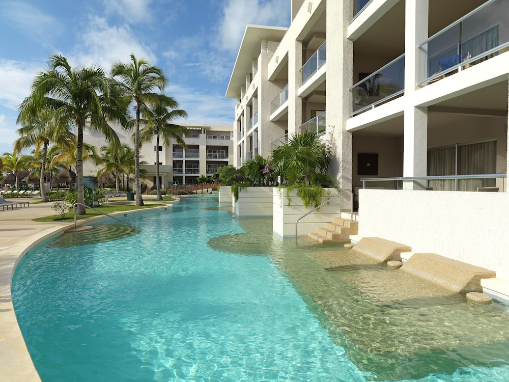 Family Concierge Suite SwimUp - Photo 3