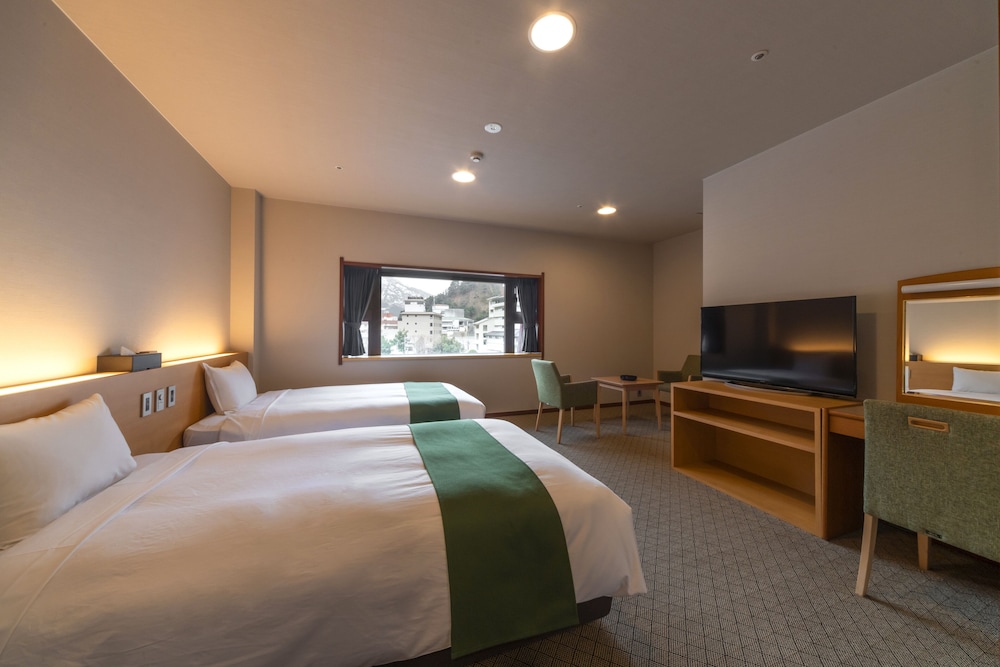 Main Tower Standard Twin Room City side, Non Smoking