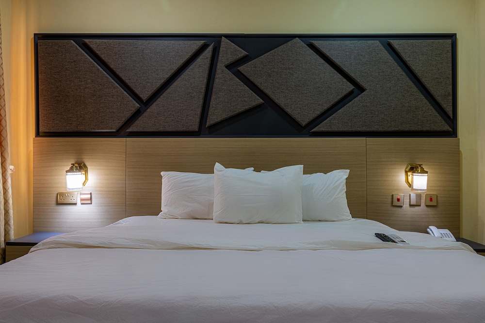 Superior Room (Deluxe) photo 3