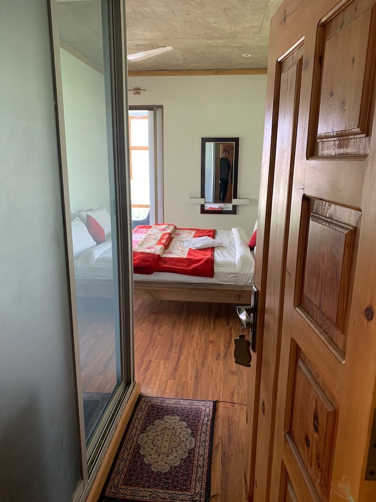 Suite photo 1