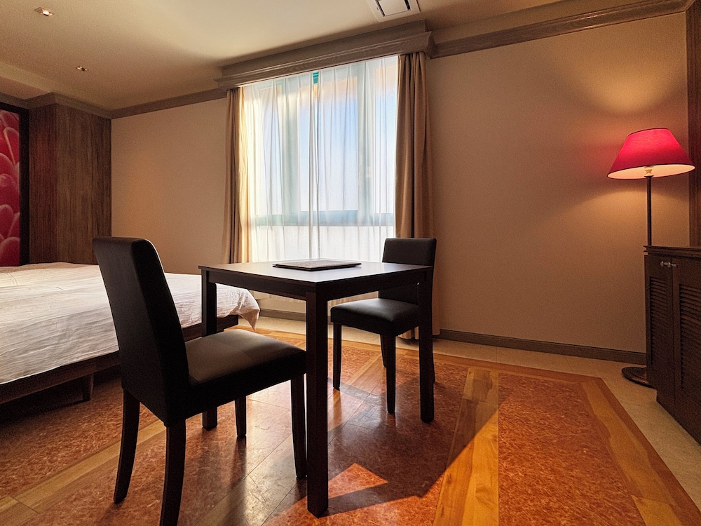 Superior Twin Room photo 3