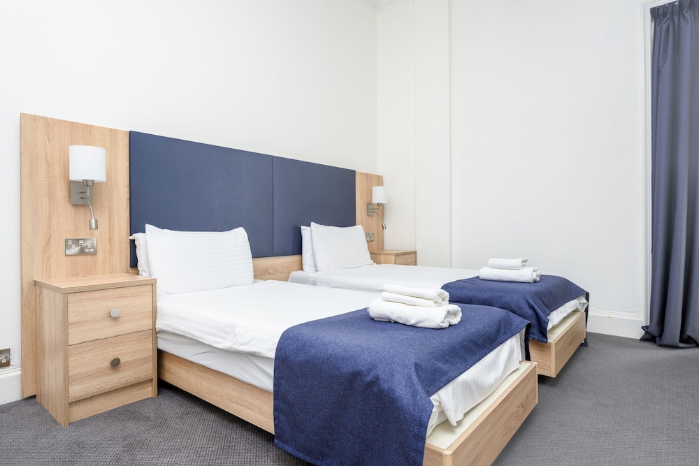 Premium Twin Room