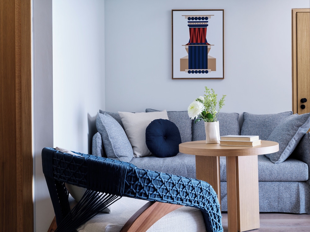 Suite, 1 Bedroom (Private Plunge Pool, Sofabed) thumbnail 6