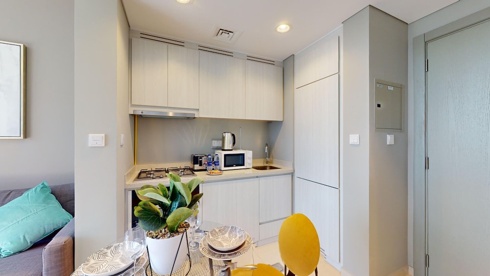 Apartment, 1 Bedroom, Pool Access