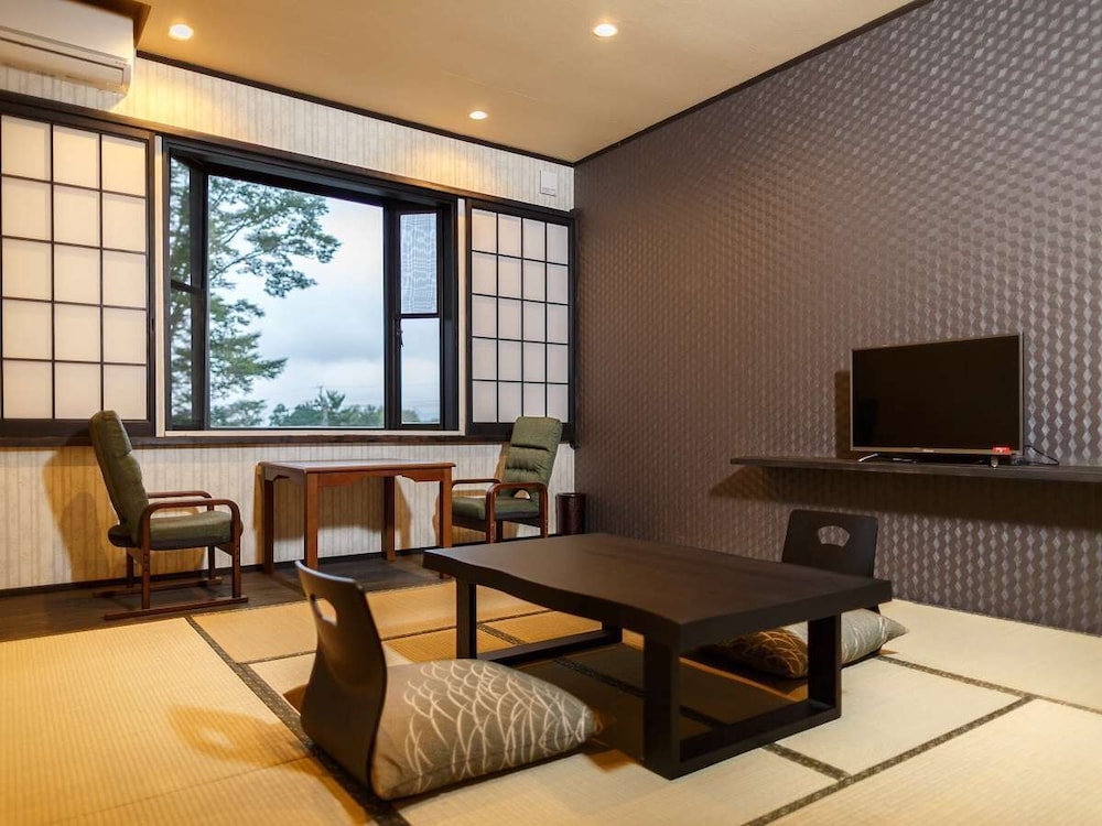 Japanese Style Room 10 Tatami Standard KAISEKI, Non Smoking photo 1