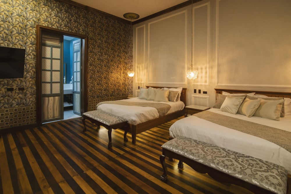Basic Triple Room