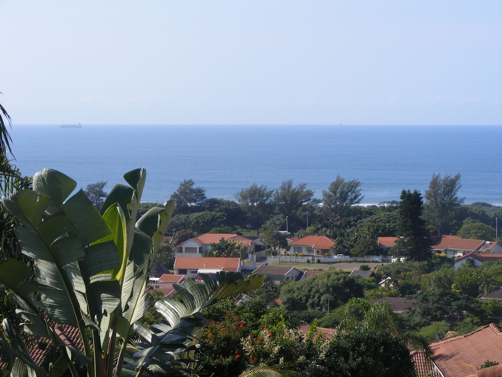 Deluxe Double Room, Bathtub, Sea View photo 2