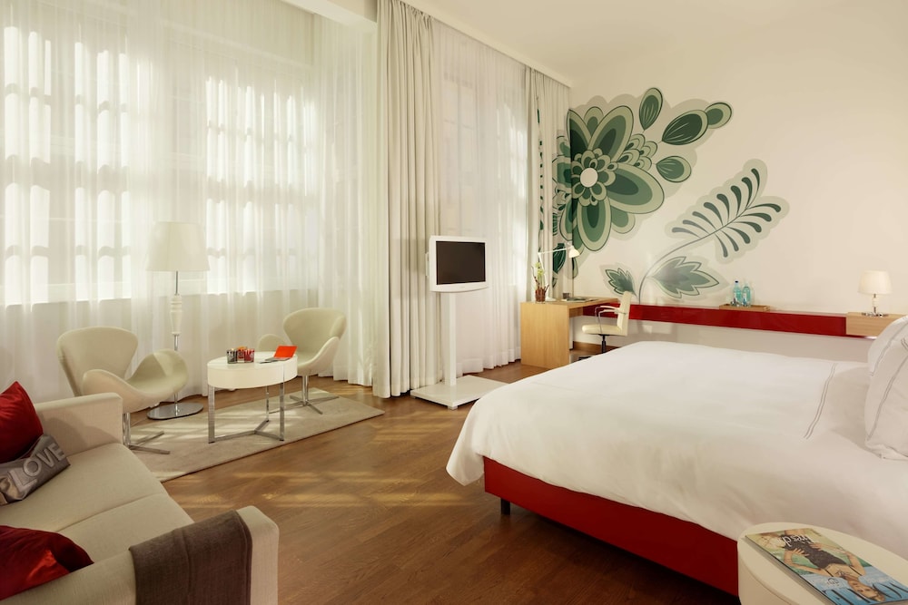 Junior Suite, 1 Bedroom, City View