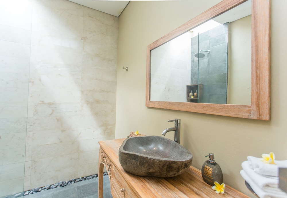 Suite with Garden View - Photo 6