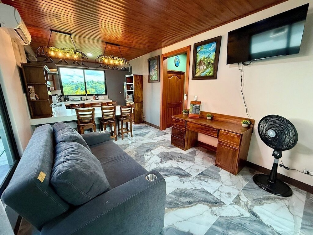Luxury Chalet photo 2