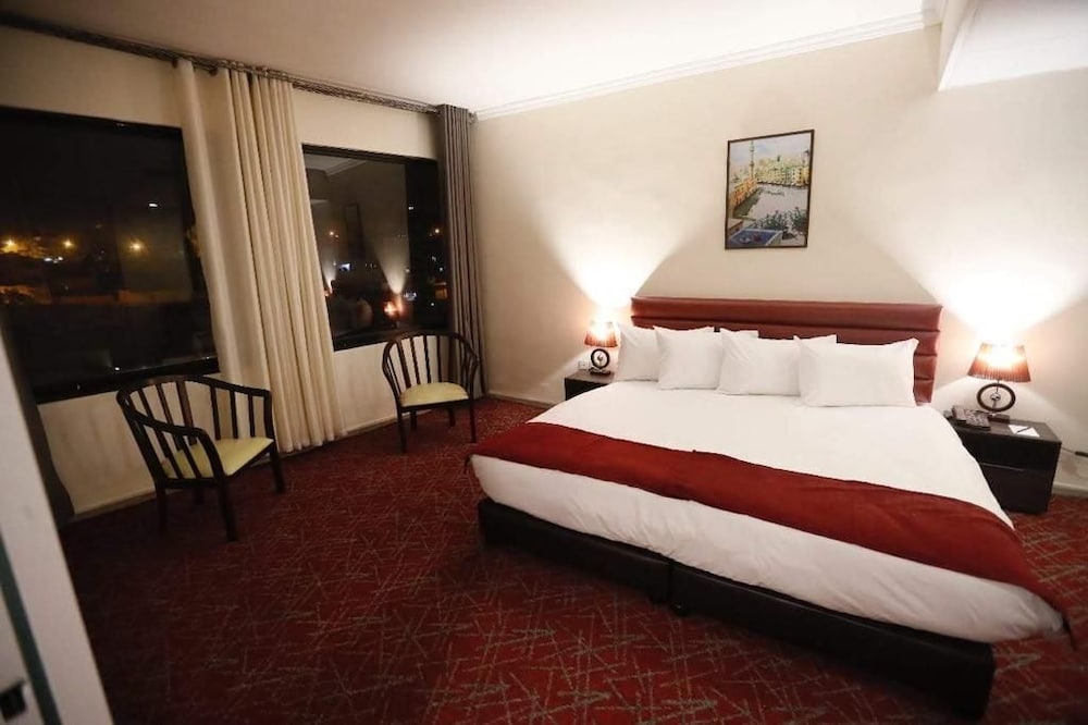 Basic Double Room - Photo 10