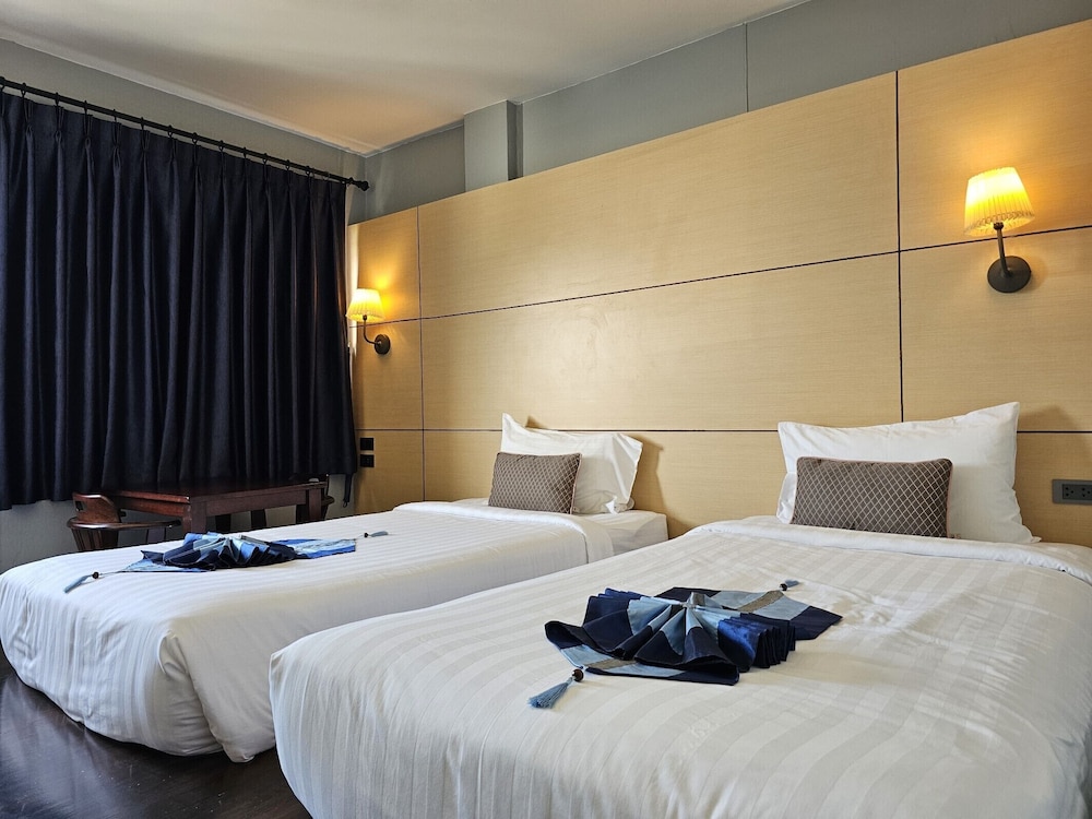 Classic Twin Room