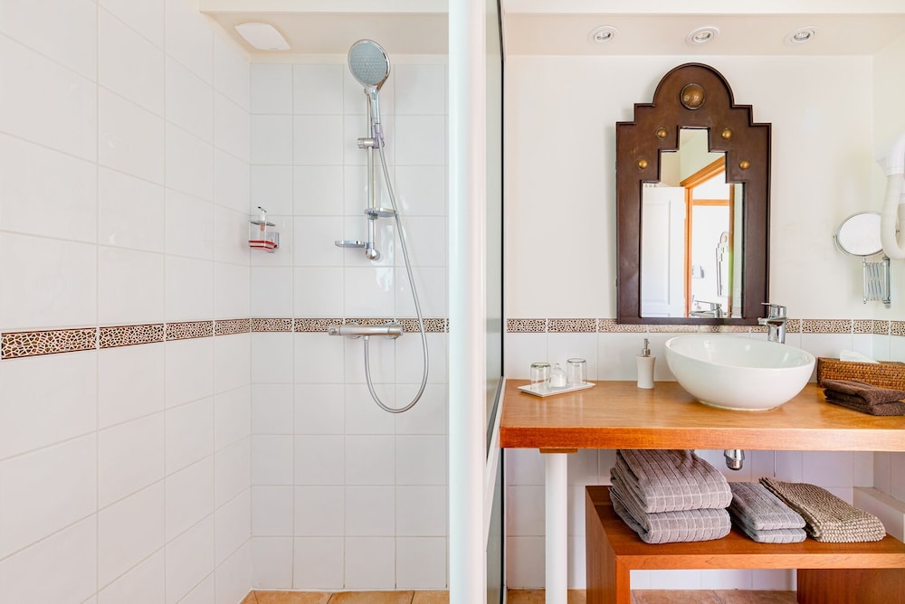 Signature Double Room (Zanzibar) photo 3