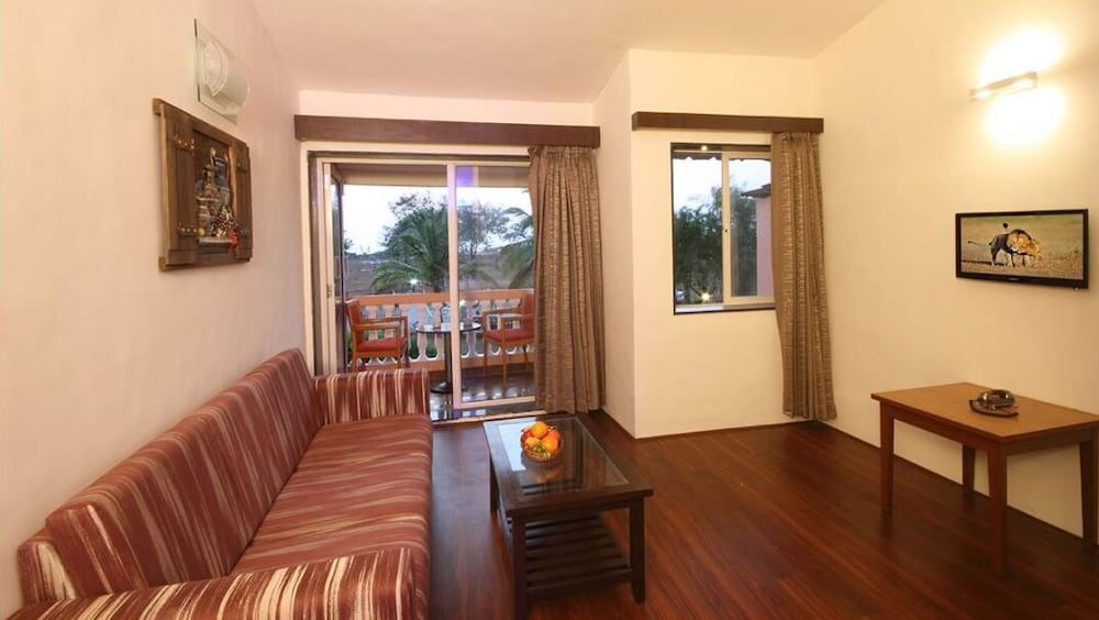 Deluxe Room, 1 Double Bed - Photo 5