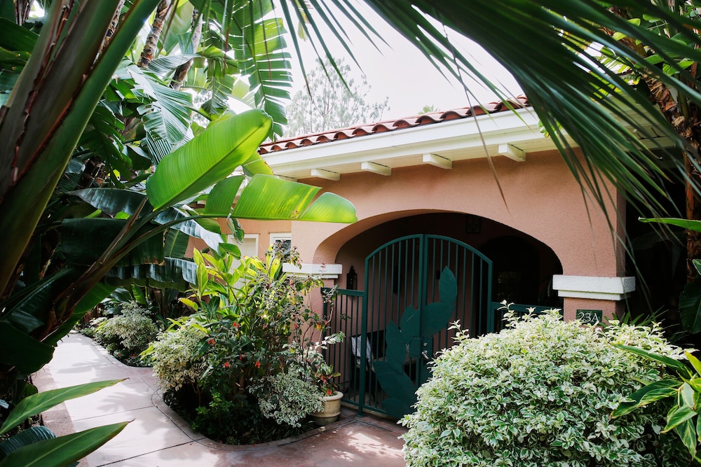 Presidential Bungalow