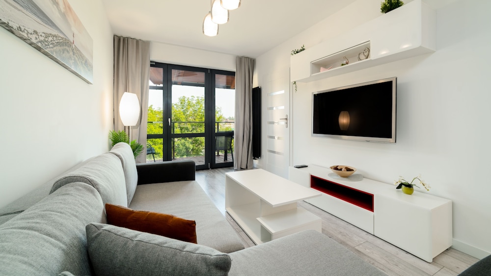 Apartment (28)