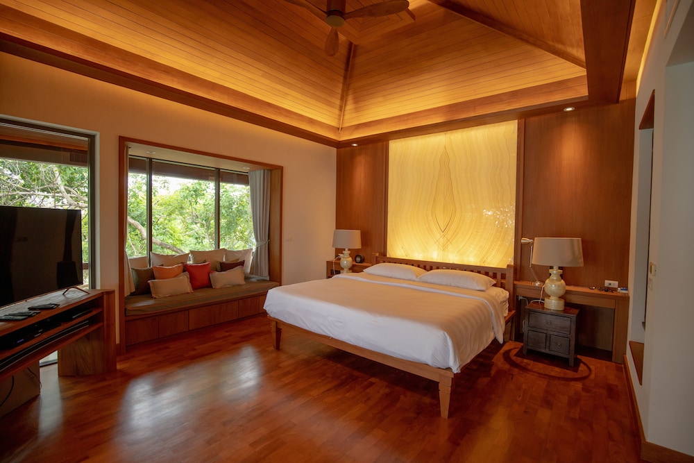 3BR Residence Villa, Garden View - Photo 2