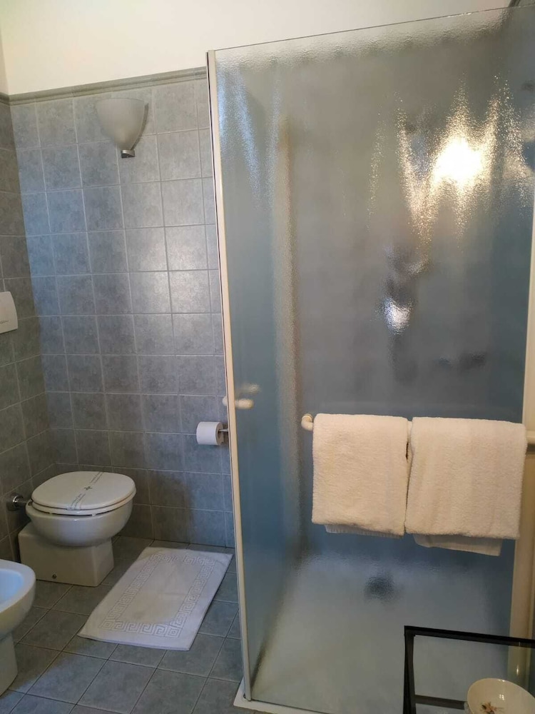 Classic Suite, Kitchenette photo 2