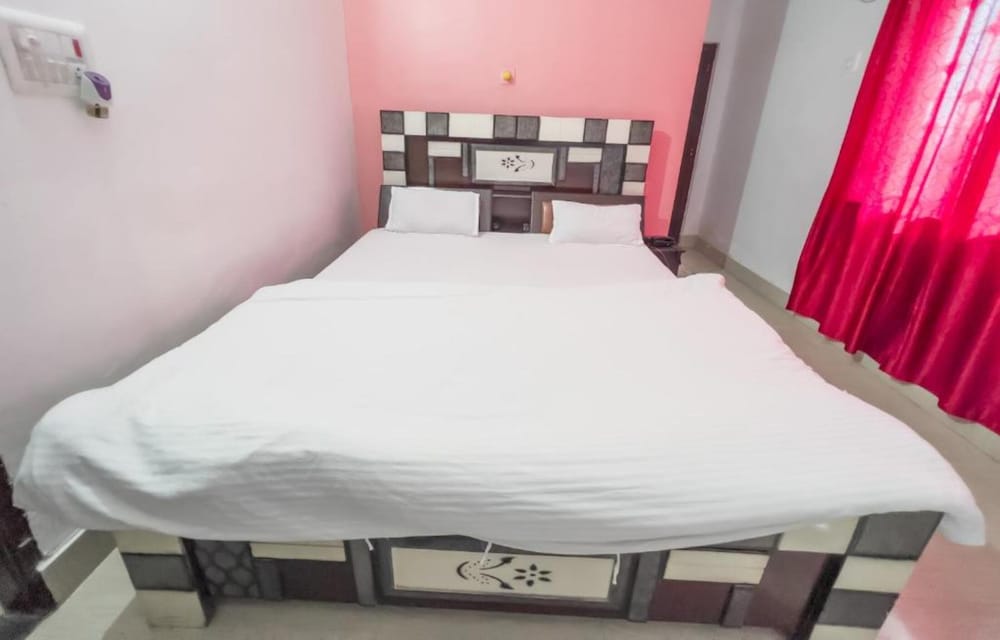 Deluxe Double Room, Balcony - Photo 3