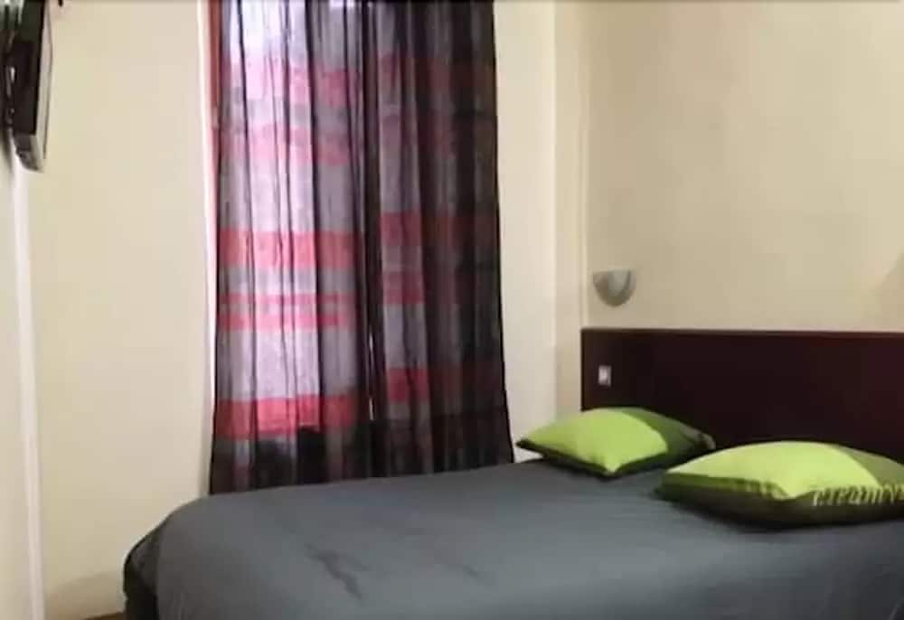 Double Room, City View