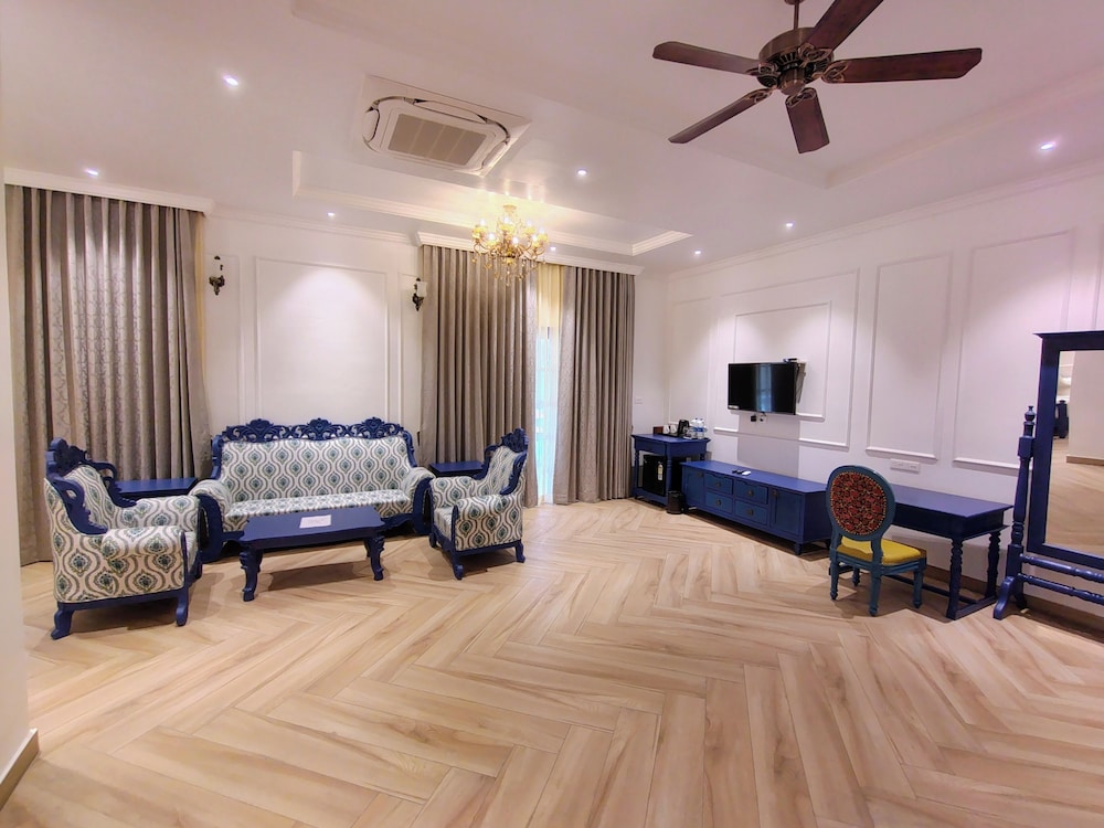 Executive Double Room, Garden View