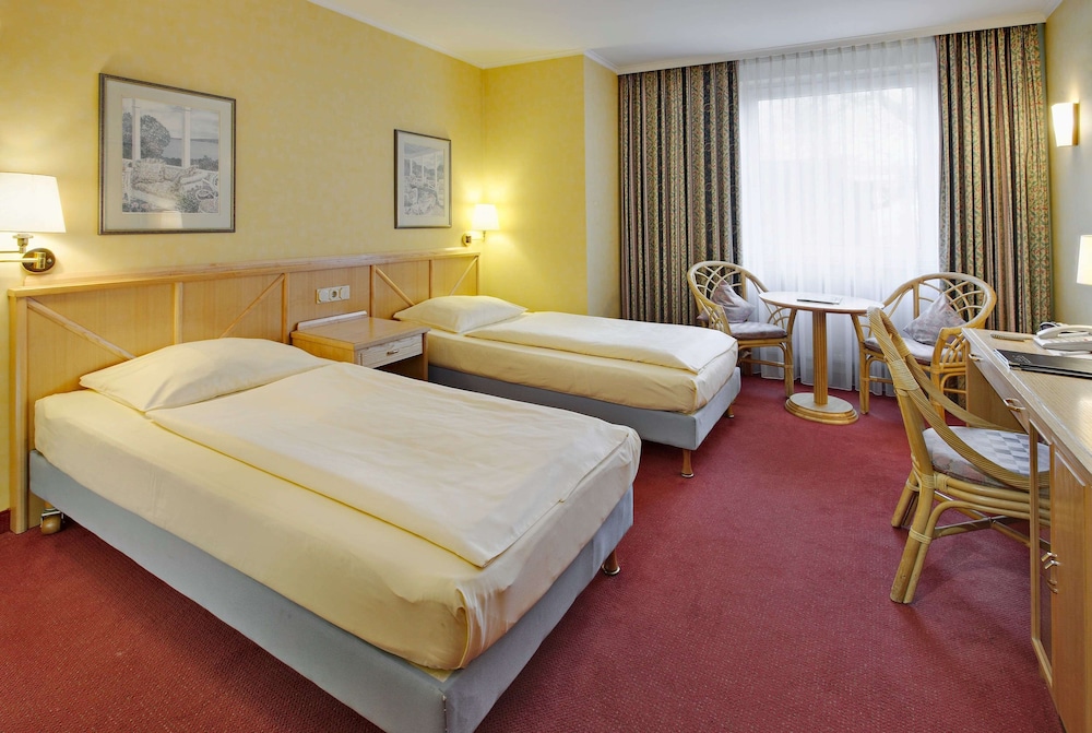 Business Double Room, 2 Twin Beds photo 3