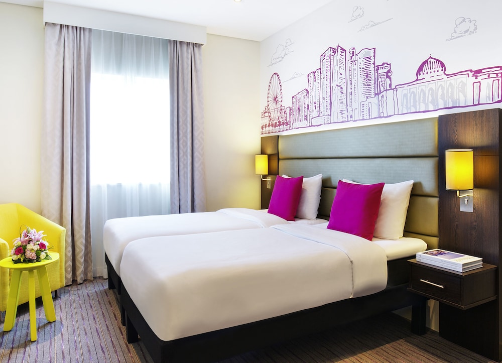 Classic Room, 1 Queen Bed photo 3