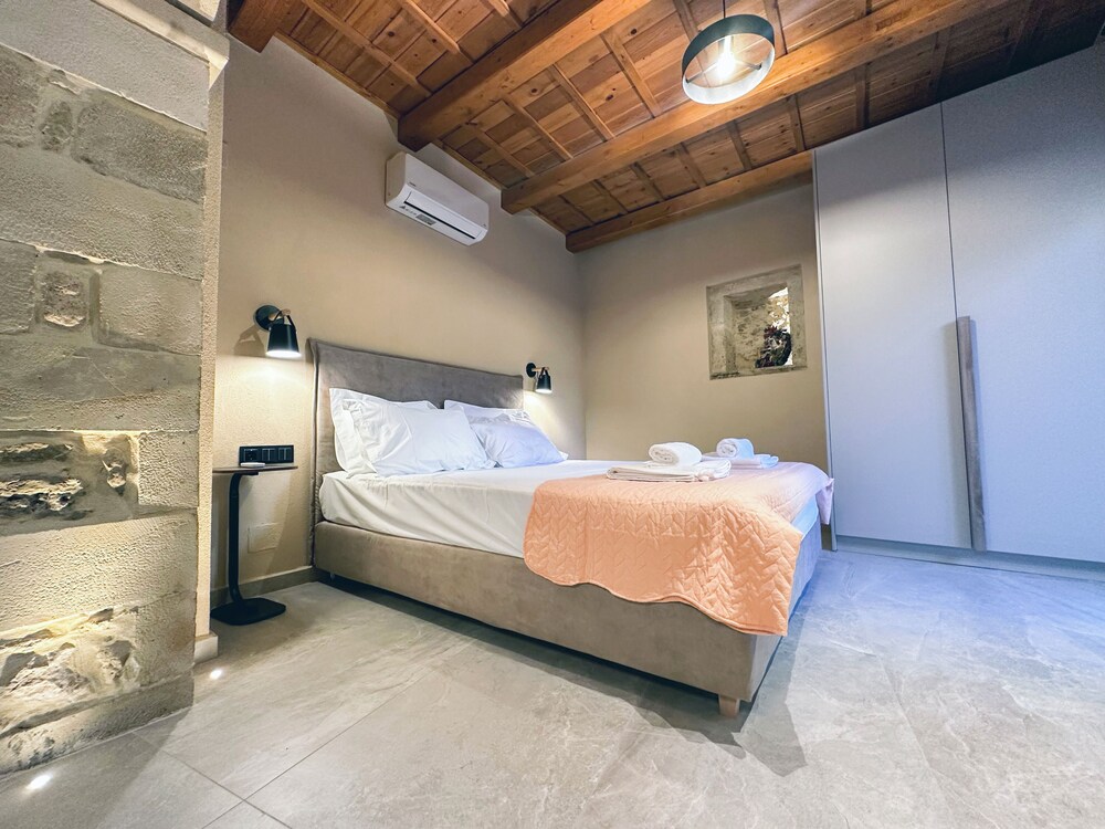 Argiro Retreat | One-Bedroom Traditional Apartment with Terrace