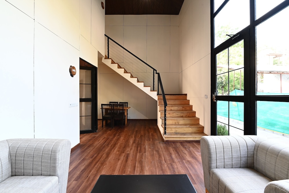 Duplex Cottage - Photo 8