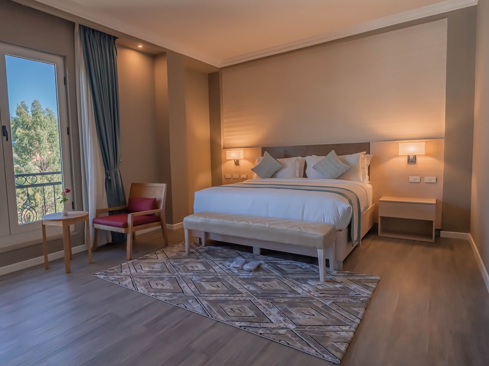 Grand Suite - Photo 3