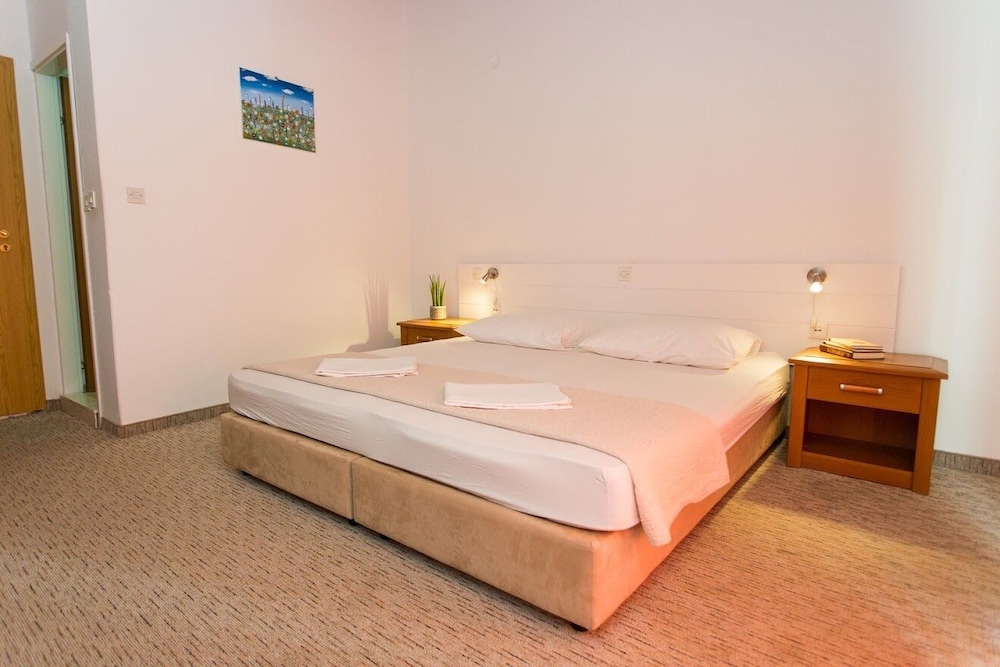 Standard Double Room, Private Bathroom photo 1