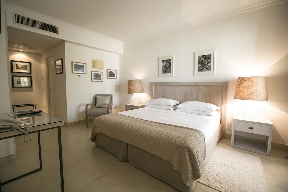 Suite Deluxe photo 2