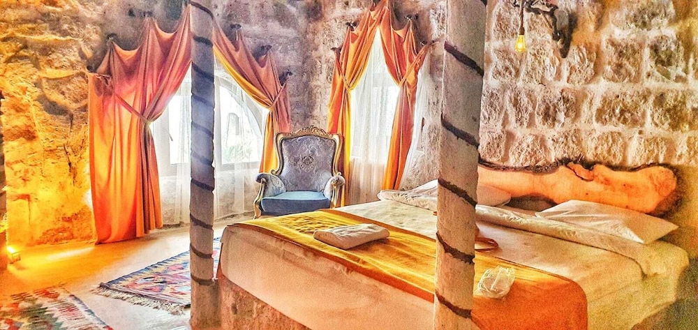Eysan Stone Family Suite - Photo 5